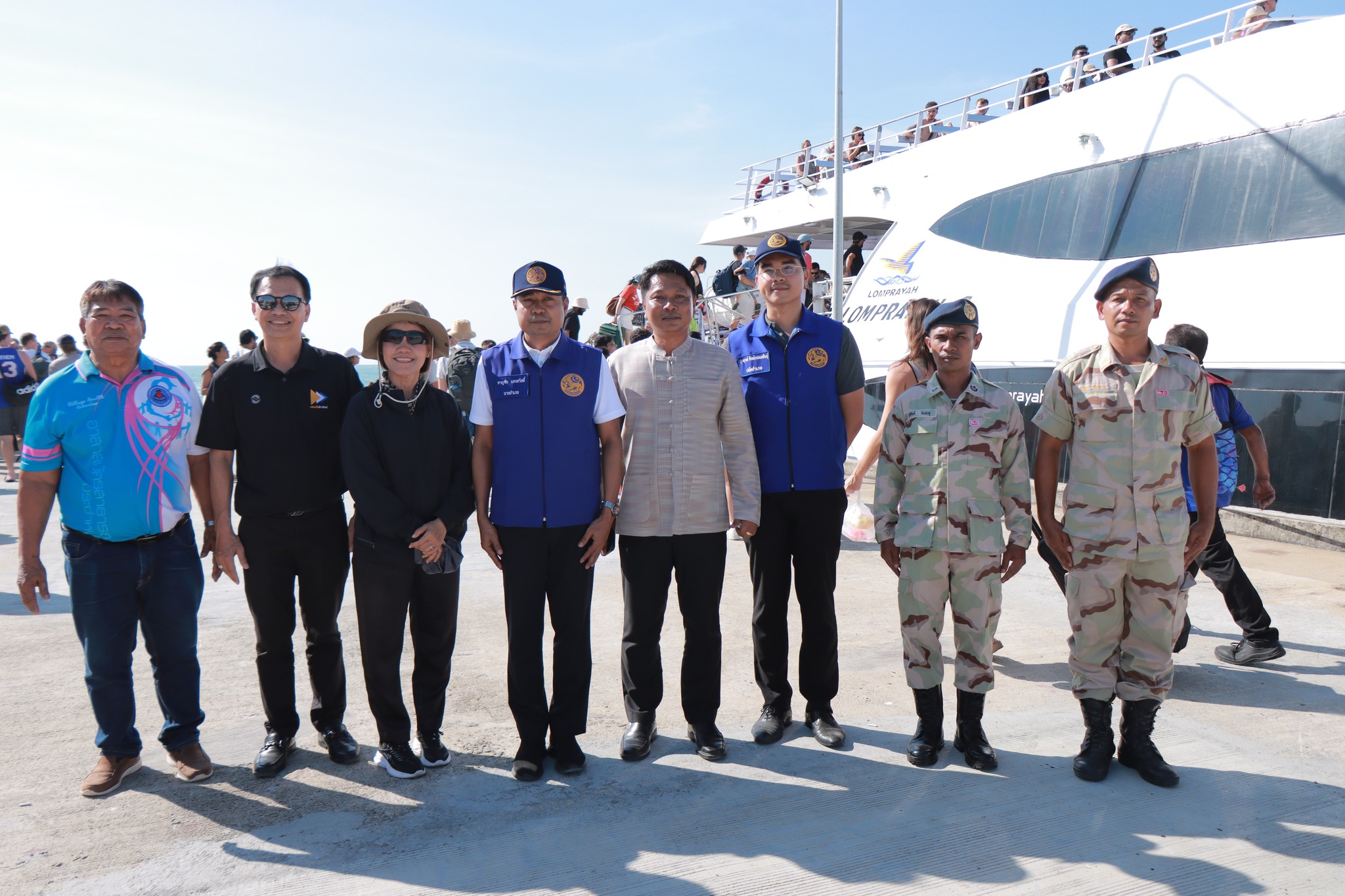 🚤🌊 นายกเทศมนตรีเมืองดอนสัก ตรวจเยี่ยมท่าเรืออเนกประสงค์แหลมทวด ช่วงเทศกาลปีใหม่