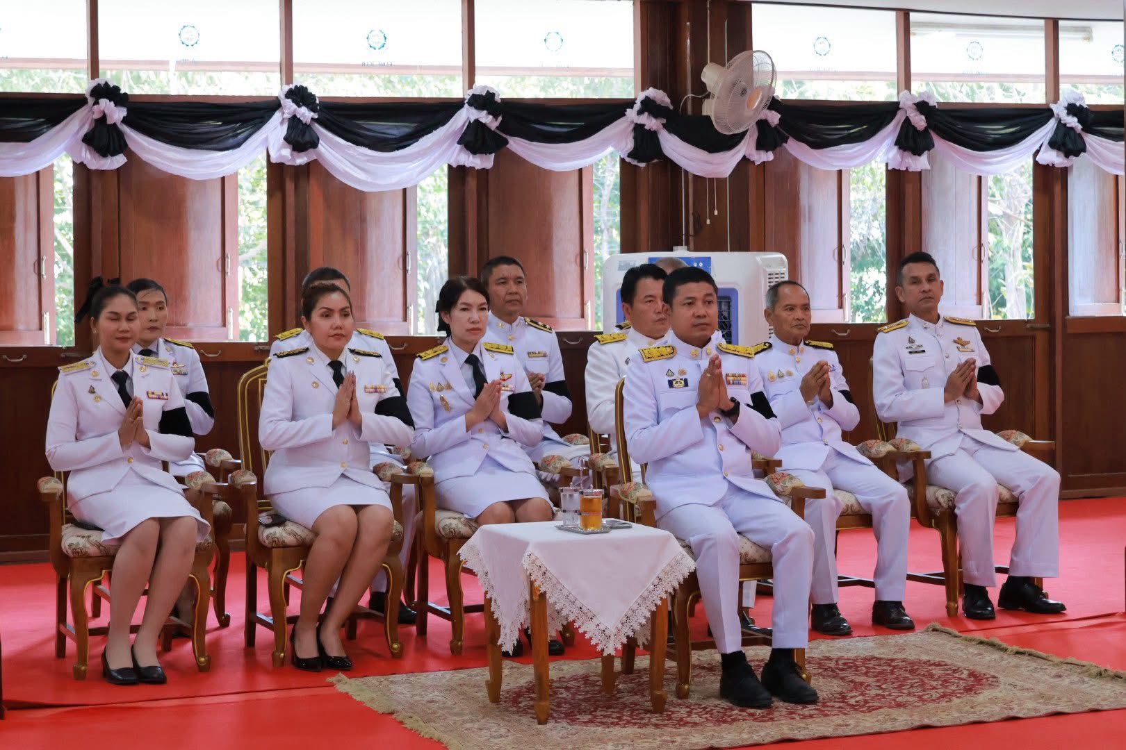 เทศบาลเมืองดอนสัก สำนึกในพระมหากรุณาธิคุณ ร่วมพิธีบำเพ็ญพระราชกุศลสตมวาร (๑๐๐ วัน)
