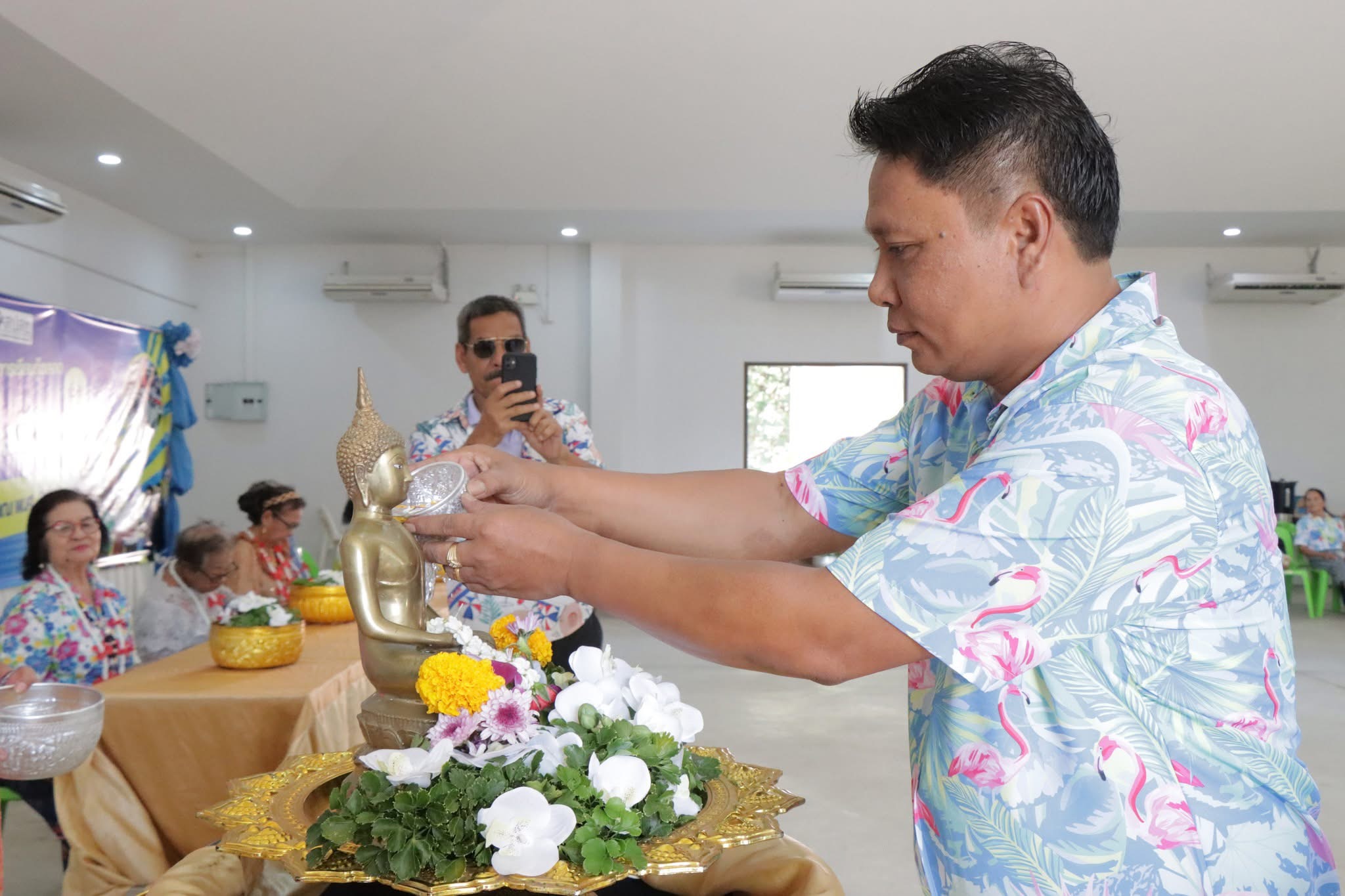 กิจกรรมสืบสานประเพณีสงกรานต์โรงเรียนสร้างสุข